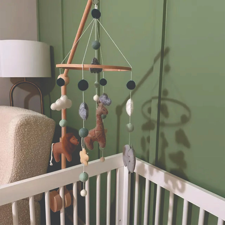 animals-green-baby-mobile
