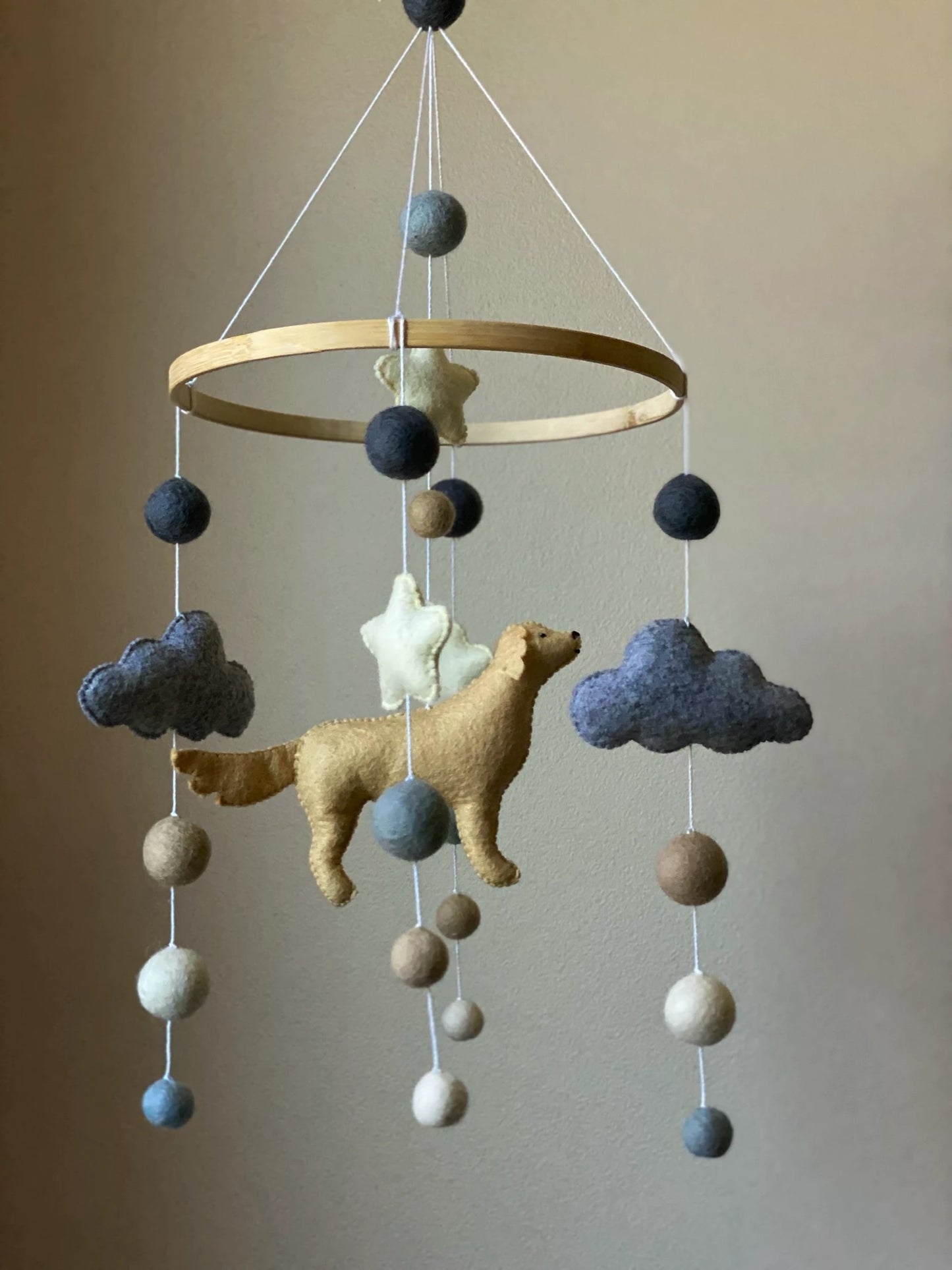 Golden retriever dog mobile