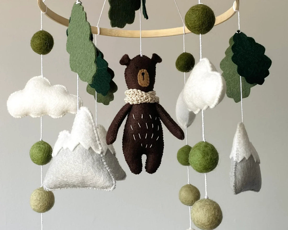 How to Choose the Perfect Baby Mobile for Your Nursery