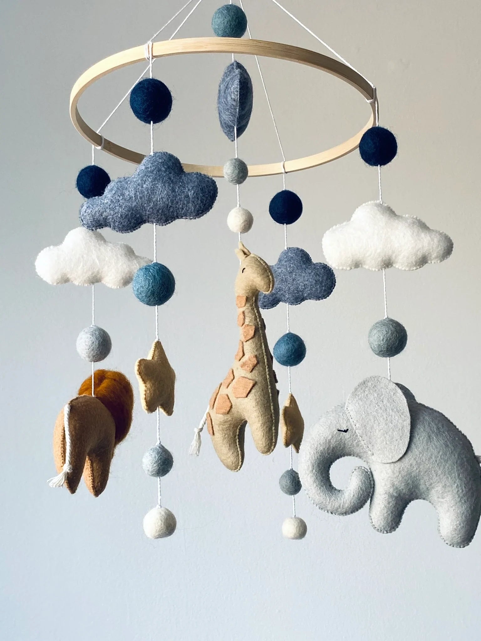 Safari baby mobile