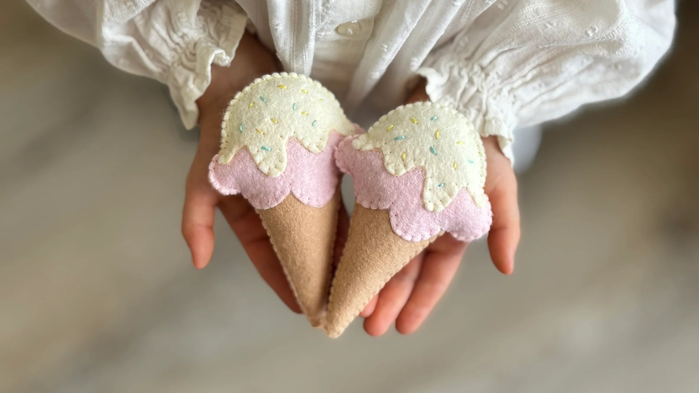 toys-icecream-in-heamds