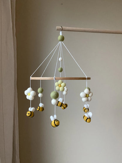 Bee mobile for woodland nursery - 4