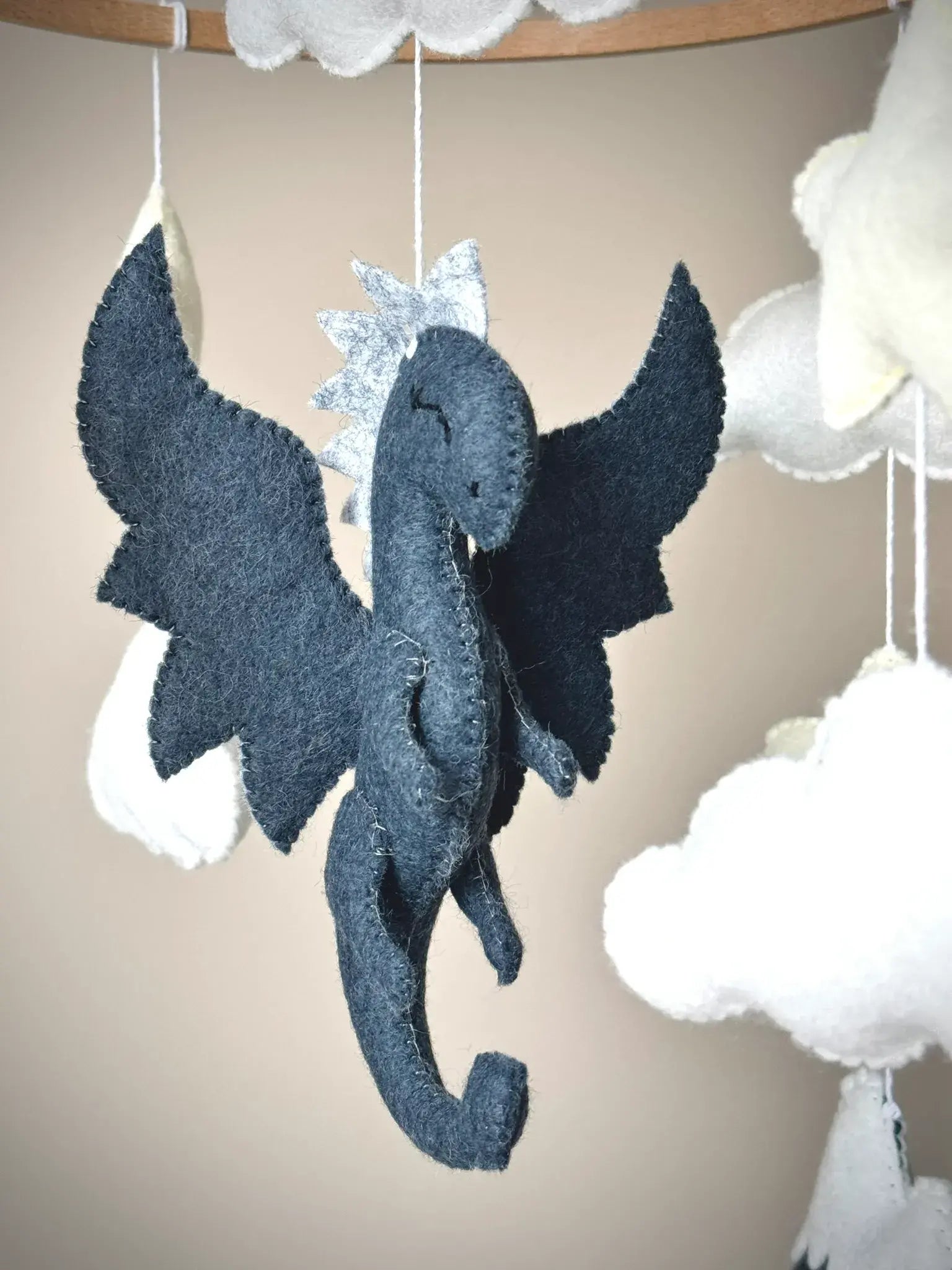 Dragon baby mobile thumbnail - 4