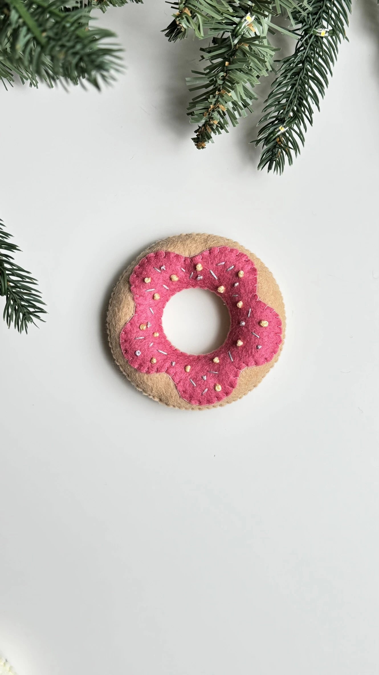 Felt DIY Christmas Ornament: Donut