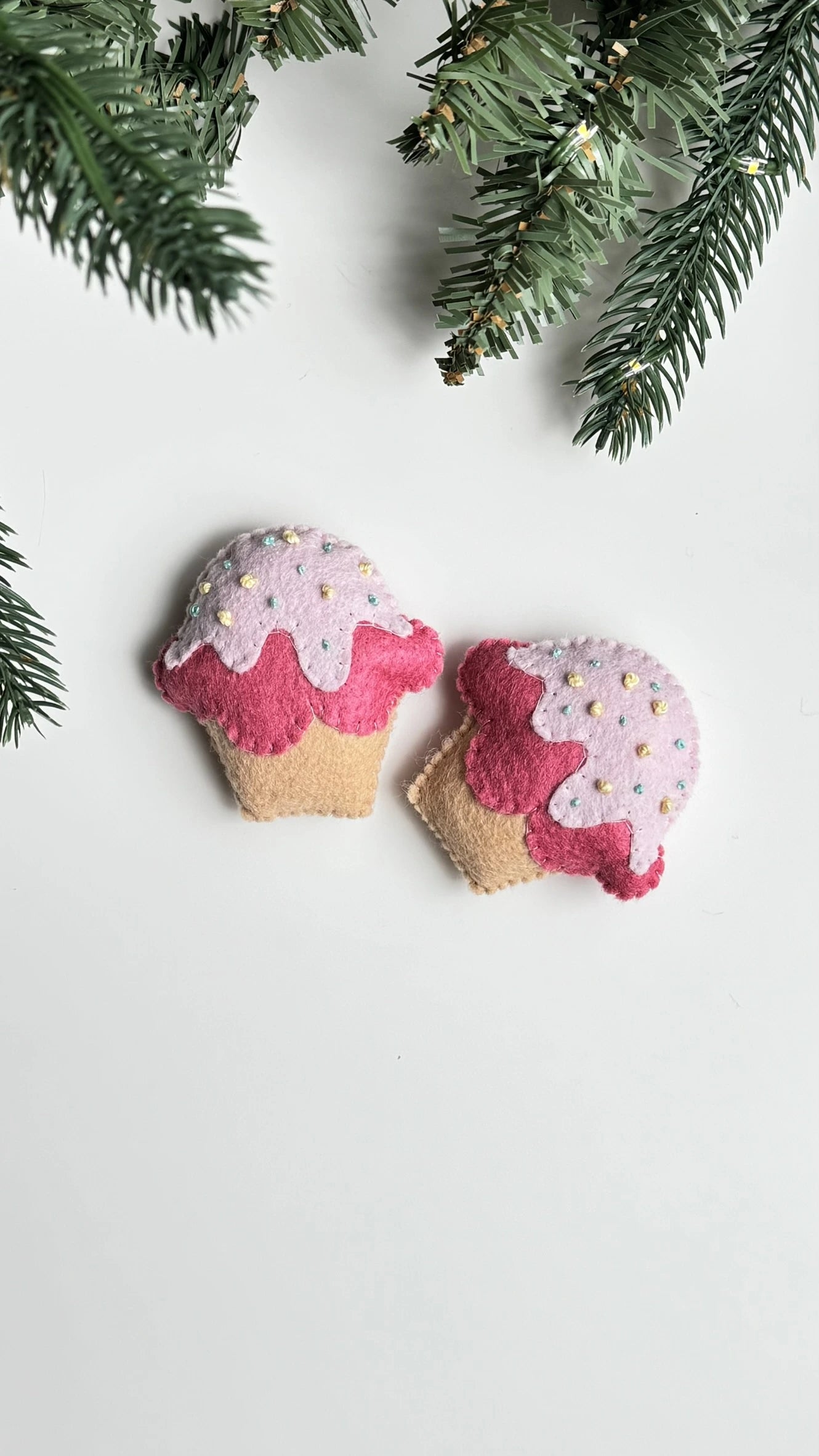 Felt DIY Christmas Ornament: Cupcake