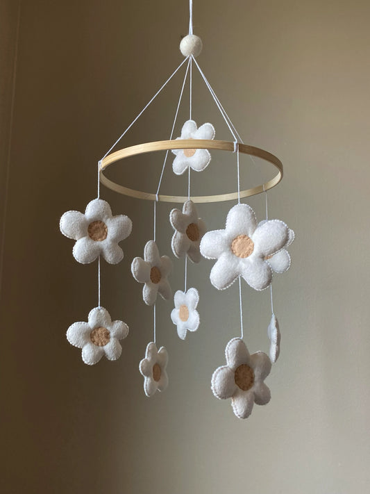 Flowers baby mobile - 1