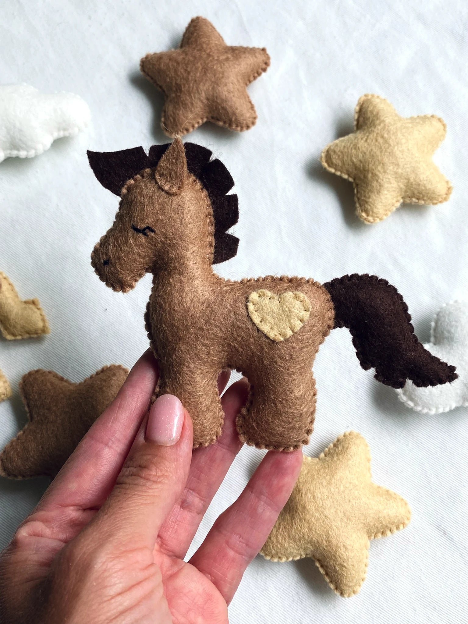 Horse crib mobile thumbnail - 3