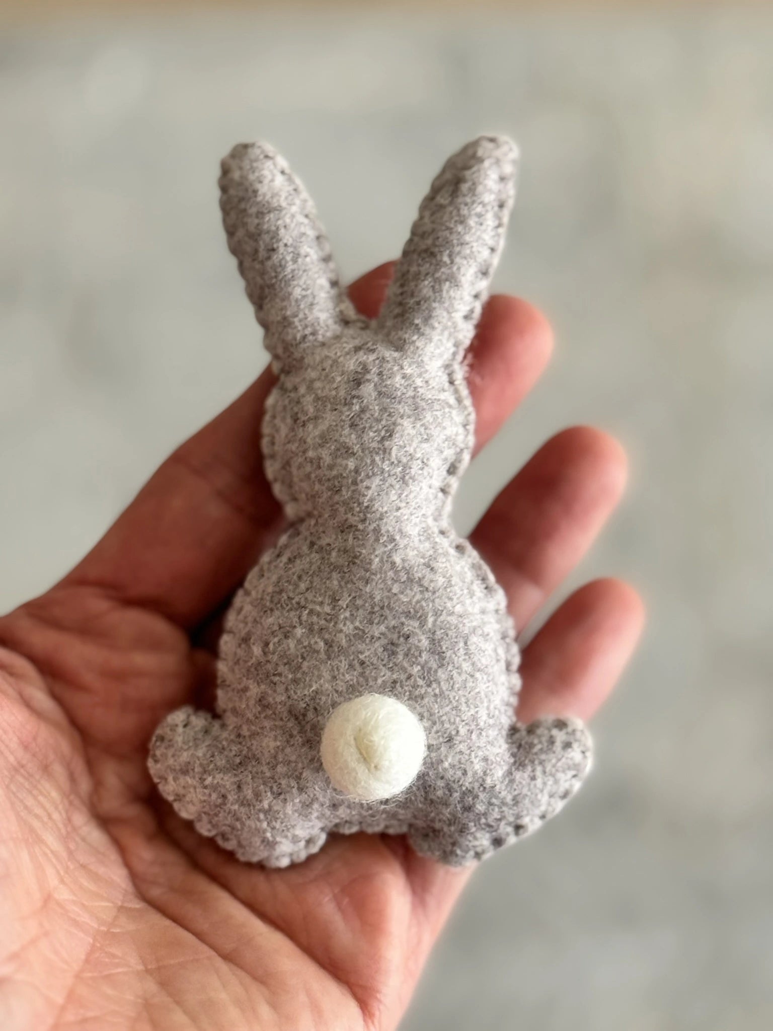 Free Easter Garland Pattern – Bunny & Carrot (PDF) thumbnail - 2