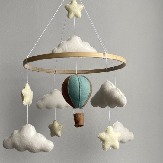 Hot air balloon baby mobile