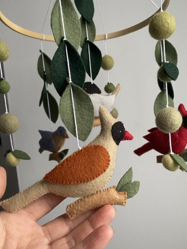 Baby mobile with American woodland birds - Image 2