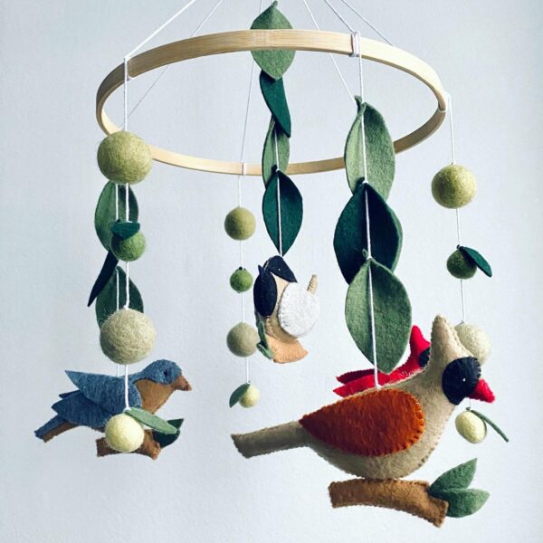 Baby mobile with American woodland birds - Image 3