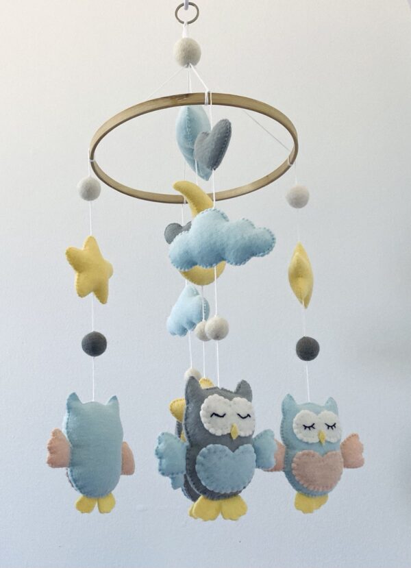 Owl baby mobile