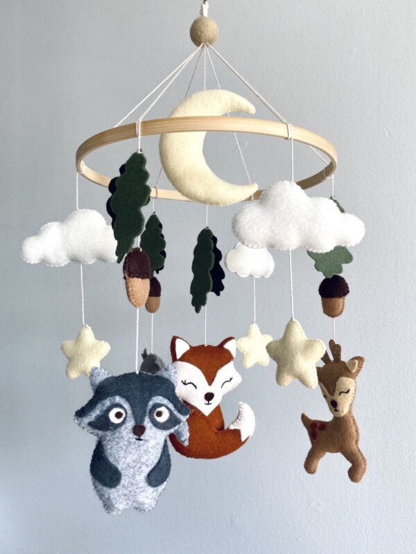 Mobile with woodland animals - Image 2